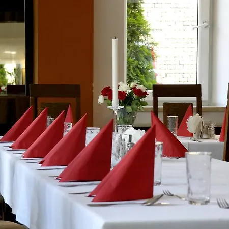 Osrodek Scsk Optima 3*